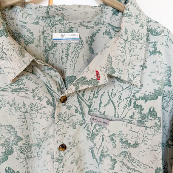 Columbia Outdoor Elements‎ Men’s Short Sleeve Shirt- Pixel Wild Trees XXL - Picture 1 of 4